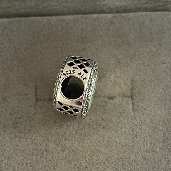 2025 Disney Parks runDisney Princess Weekend Pandora Charm Mulan 5K - Picture 3 of 4